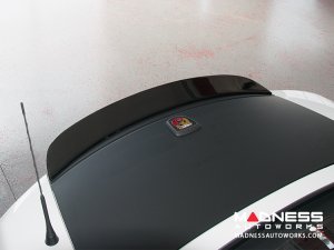 FIAT 124 Spider Rear Spoiler - Carbon Fiber - MADNESS 